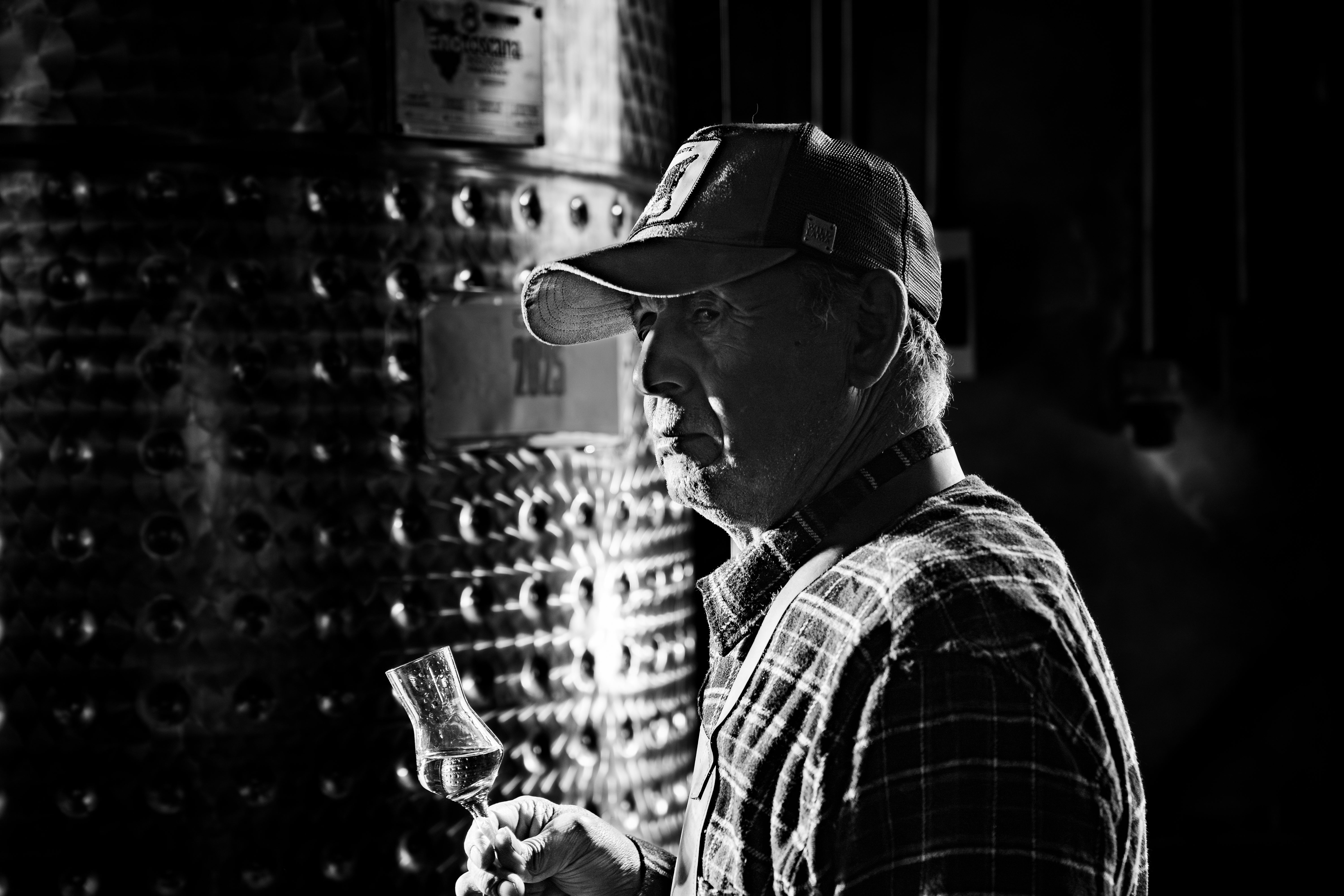 Las manos detrás de Pisco Caur